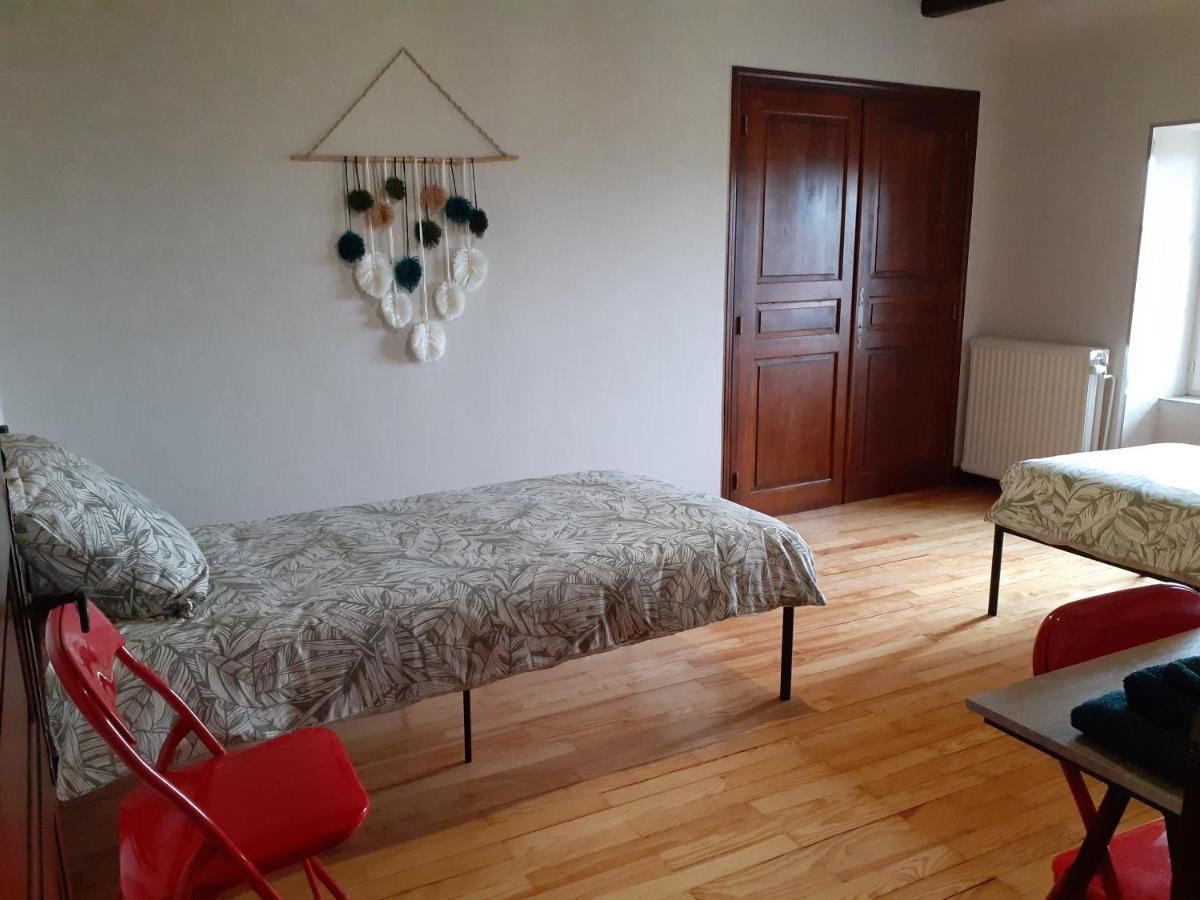 Maison Du Soleil Chez Isa Polignac  外观 照片